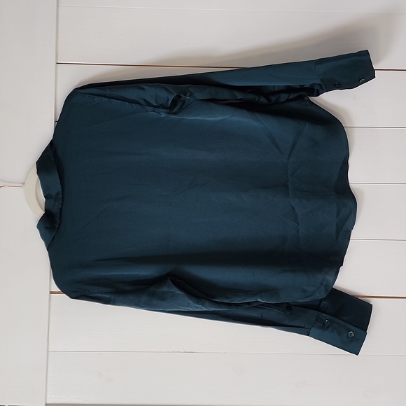 NWT A&F Long-Sleeve Satin Button-Up Shirt - Picture 3 of 9